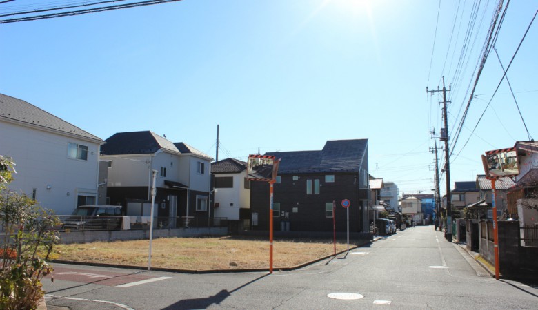 ８０坪ってどんだけ！豪邸も建てられちゃう広い土地